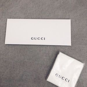 New never worn Gucci shades